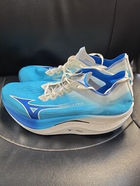 Mizuno Women's Wave Rebellion PRO 2 Running Shoes - Blue/White